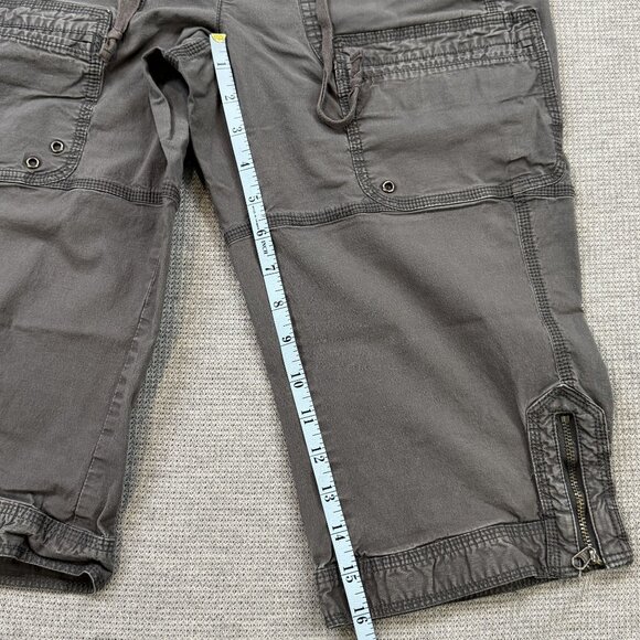 Apt 9 Womens Gray Cargo Capris Sz 6 Drawstring Multiple Pockets Zippers Utility - Picture 10 of 13